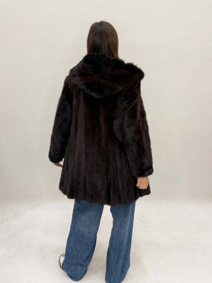 Cappotto con cappuccio doppia lavorazione visone mogano e nero