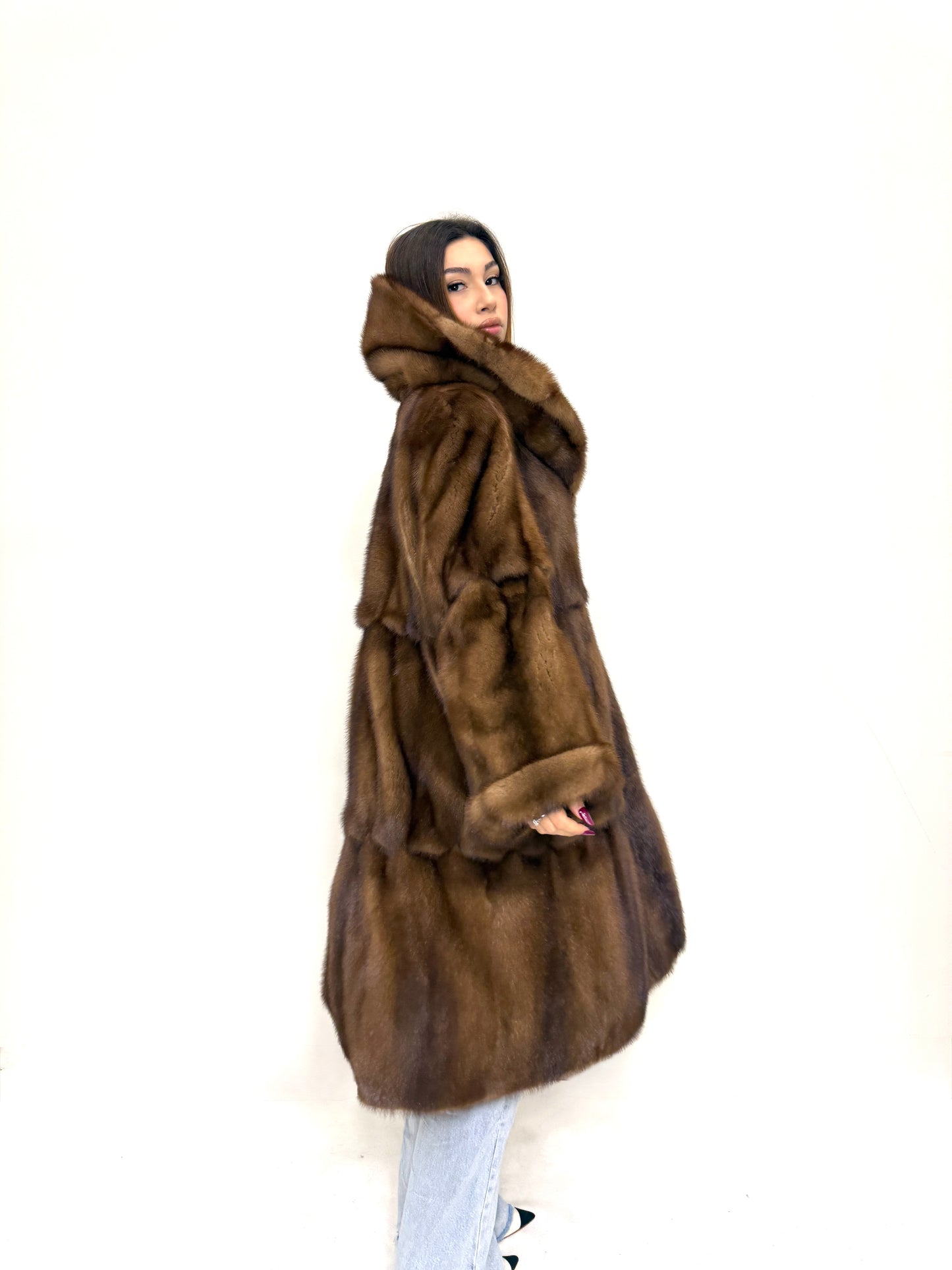 Cappotto Zibellino canadese con lavorazione   orizzontale ad ondina modellistica fendi