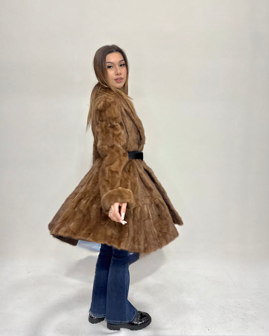 Mantella Visone Balze Color Miele Archivio | ReFur Luxury